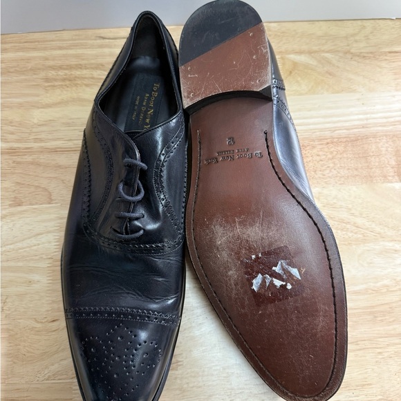 To Boot New York - Classic Black Leather Men's Dress Shoes - Picture 4 of 4